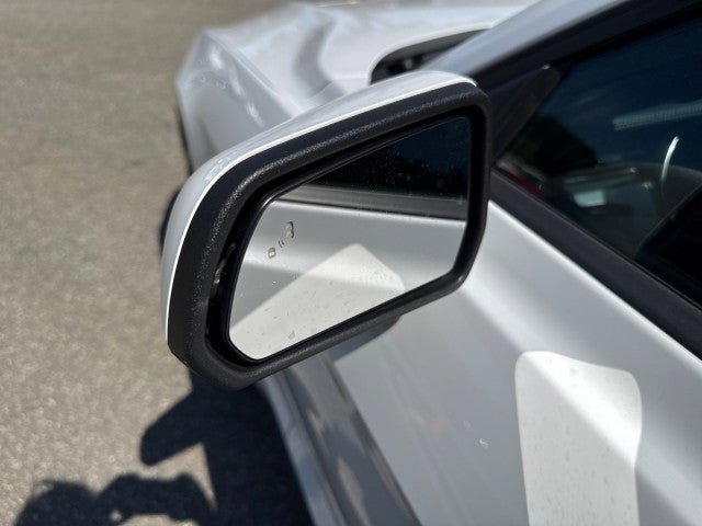 Used 2022 Ford Mustang Premium RWD image 15