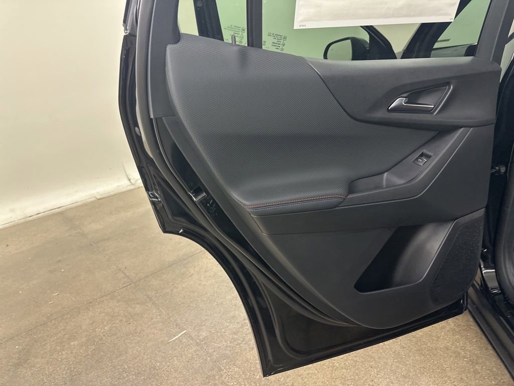 New 2026 Chevrolet Equinox RS w/ Convenience Package III image 29