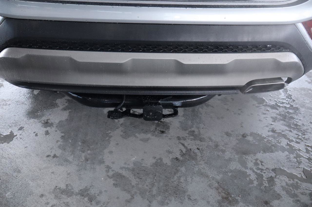 Used 2020 Hyundai Santa Fe SEL image 31