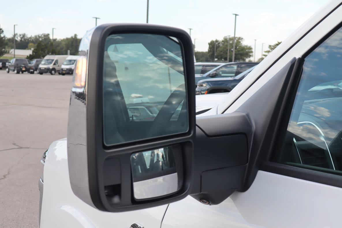 New 2027 RAM 2500 Laramie w/ Towing Technology Group AWD/4WD image 12