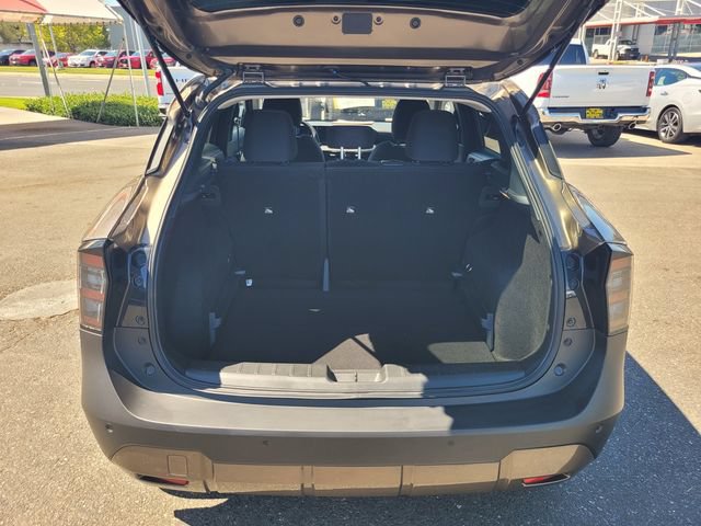 Used 2026 Nissan Kicks SV FWD image 11
