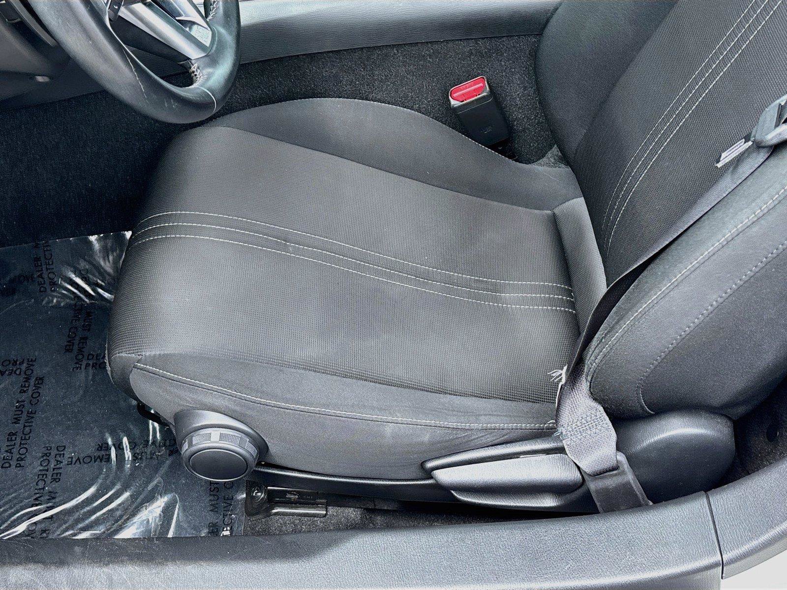 Used 2021 MAZDA MX-5 Miata RF Club RWD image 18
