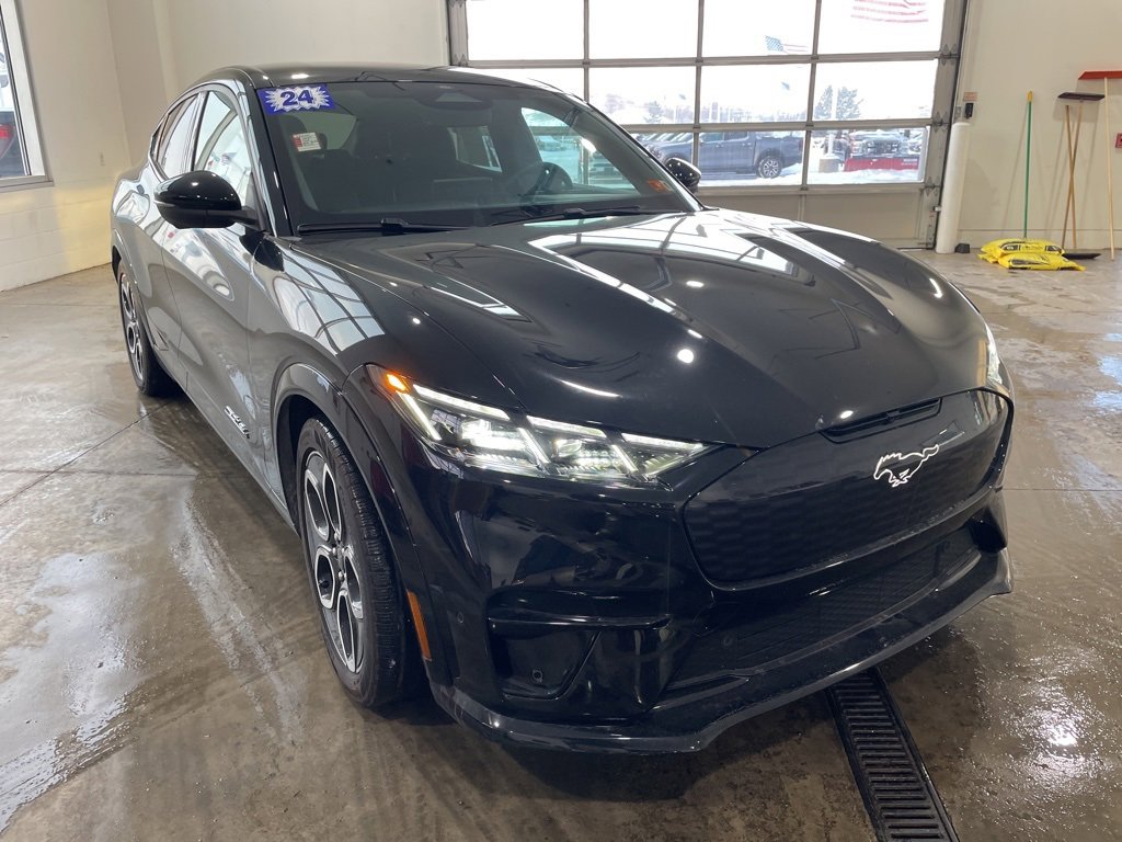 Certified 2024 Ford Mustang Mach-E GT image 3