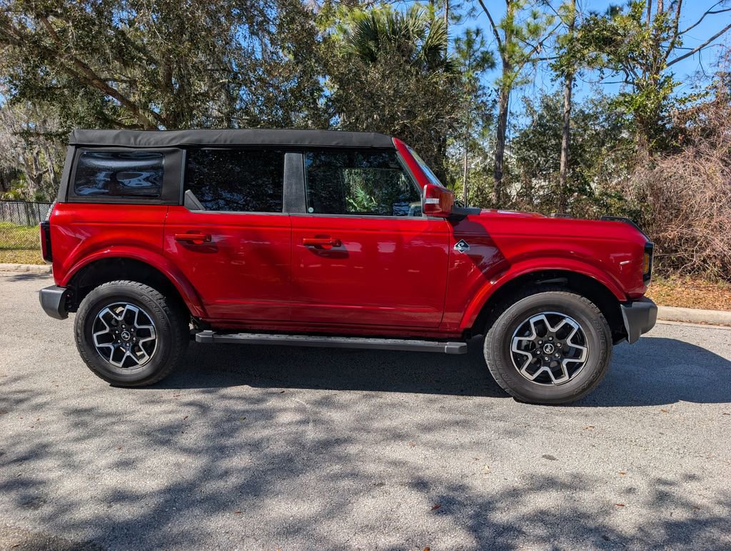 Used 2023 Ford Bronco Outer Banks image 9