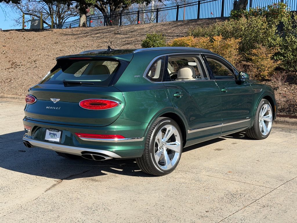 Certified 2023 Bentley Bentayga Extended Wheelbase image 9