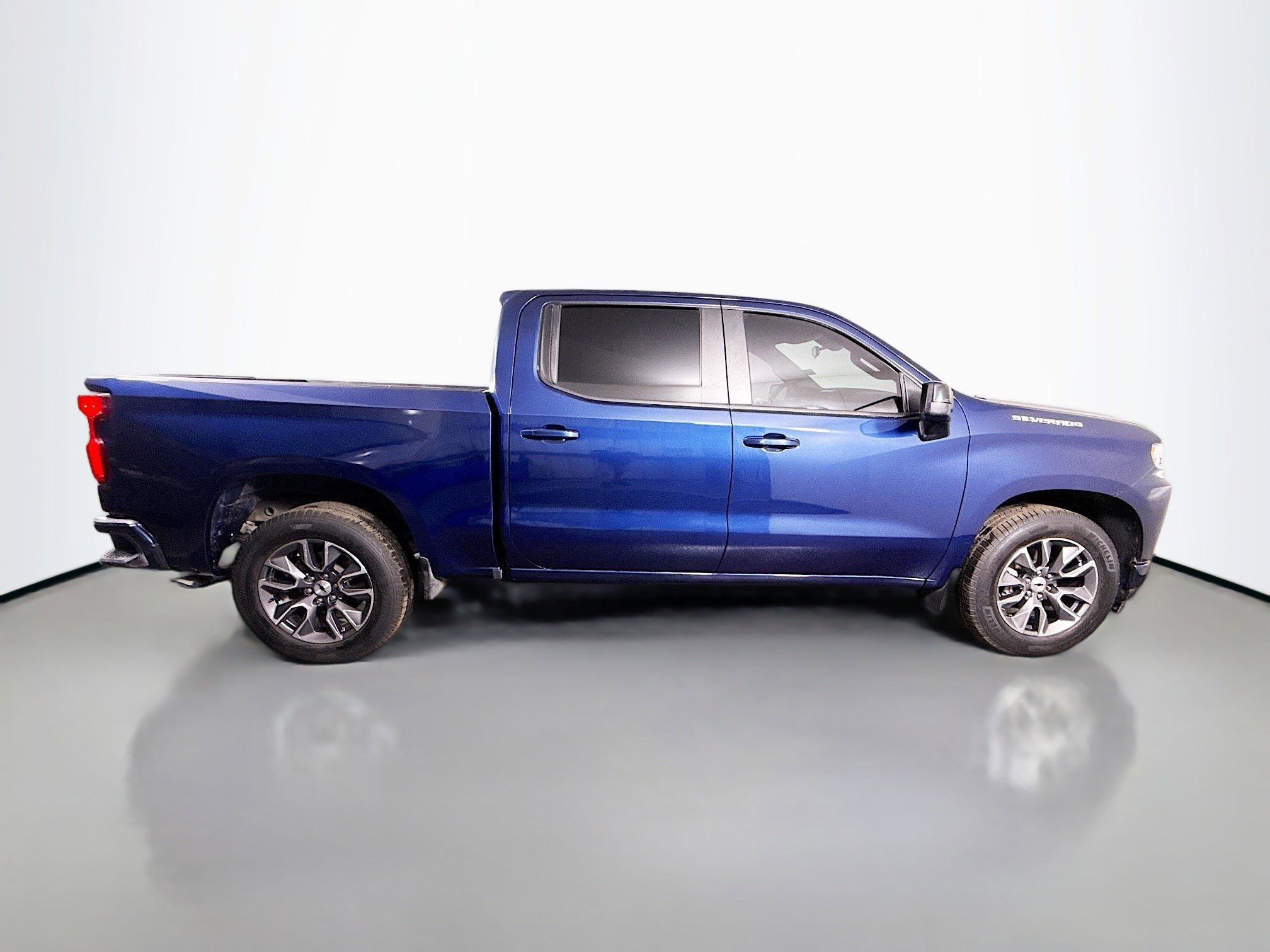 Used 2020 Chevrolet Silverado 1500 RST w/ RST Value Package RWD image 11
