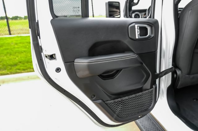 Used 2021 Jeep Wrangler Unlimited Sahara w/ Uconnect 4C Nav & Sound Group AWD/4WD image 44
