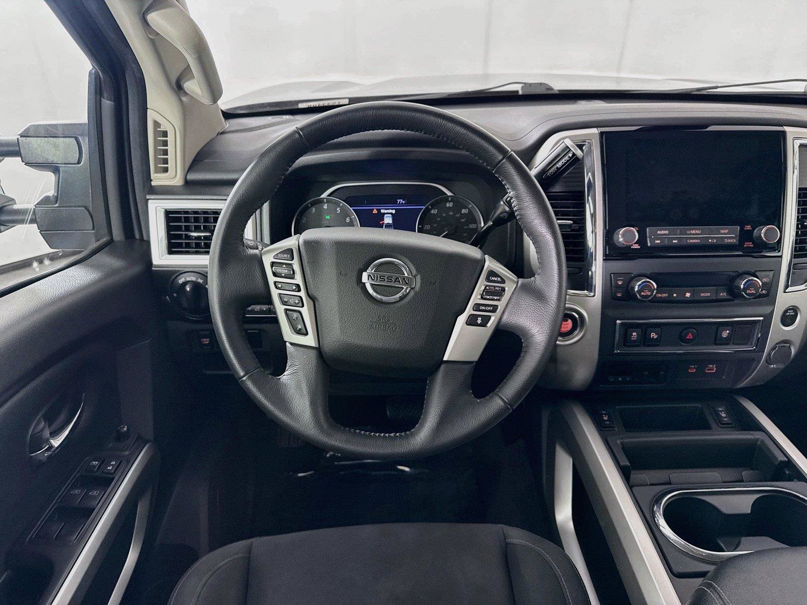 Used 2021 Nissan Titan SV w/ SV Convenience Package RWD image 29
