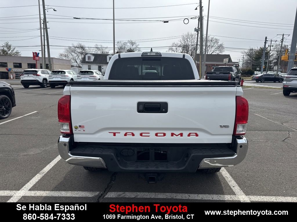 Used 2017 Toyota Tacoma TRD Off-Road image 6