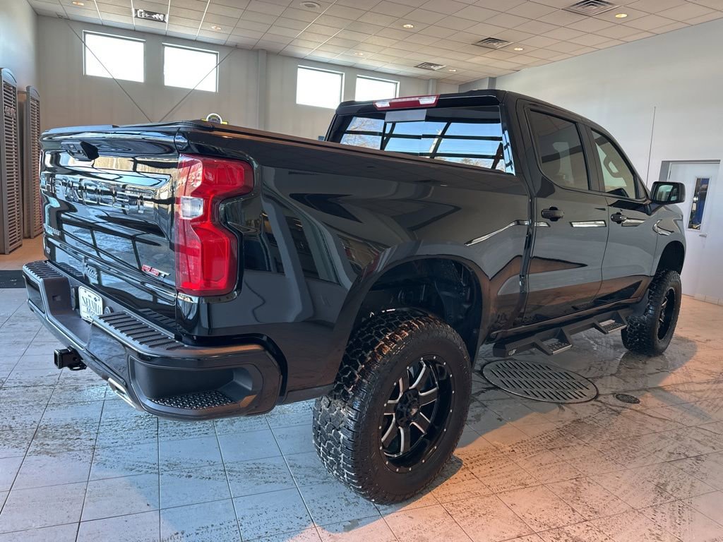 Used 2023 Chevrolet Silverado 1500 RST w/ Convenience Package II image 3