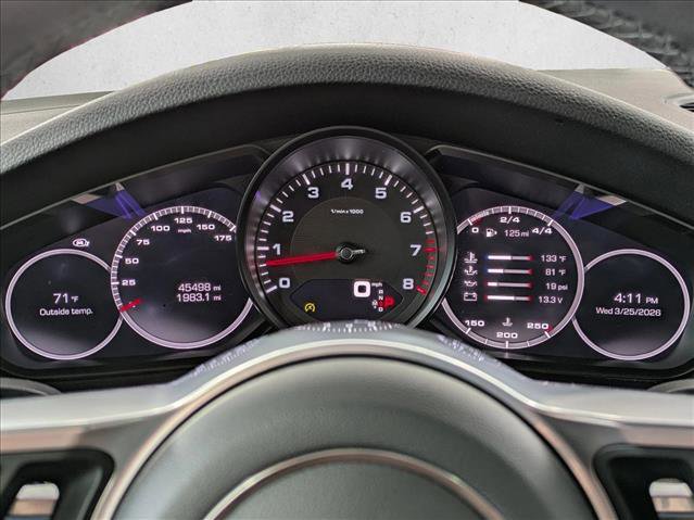 Used 2021 Porsche Cayenne image 12