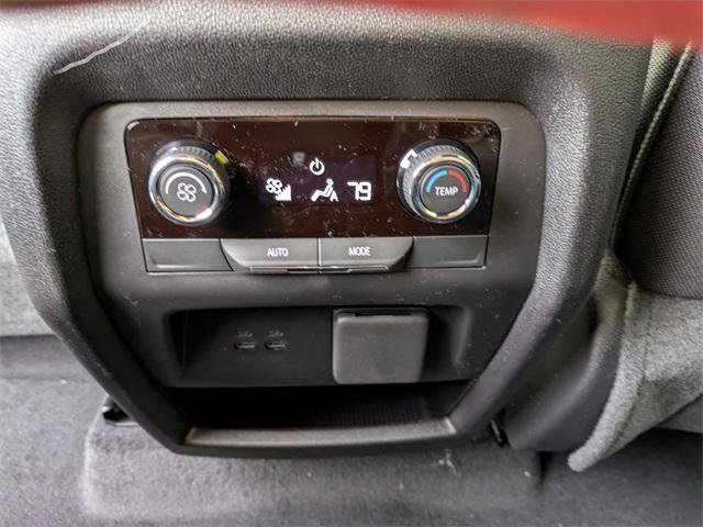 New 2026 Chevrolet Traverse LT w/ Driver Confidence Package image 25