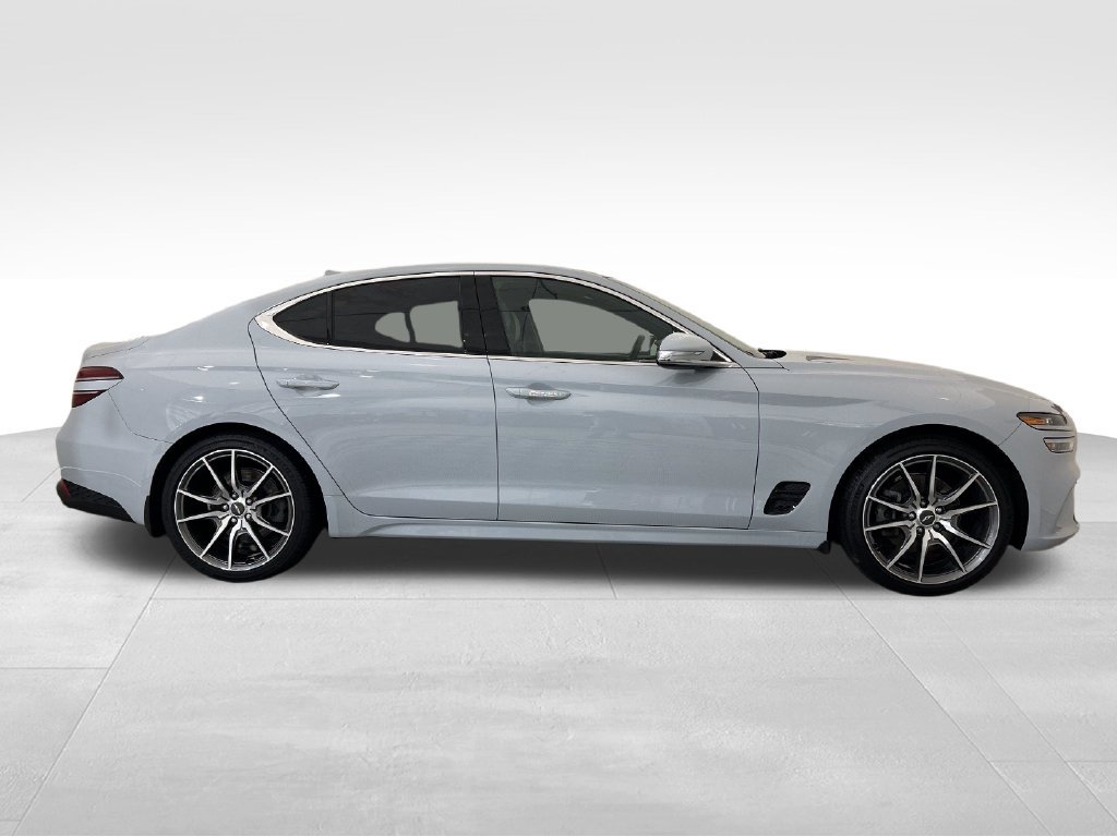 Used 2022 Genesis G70 2.0T w/ Prestige Package AWD/4WD image 7