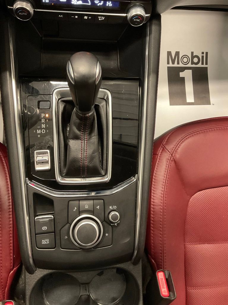 Used 2021 MAZDA CX-5 Carbon Edition image 36