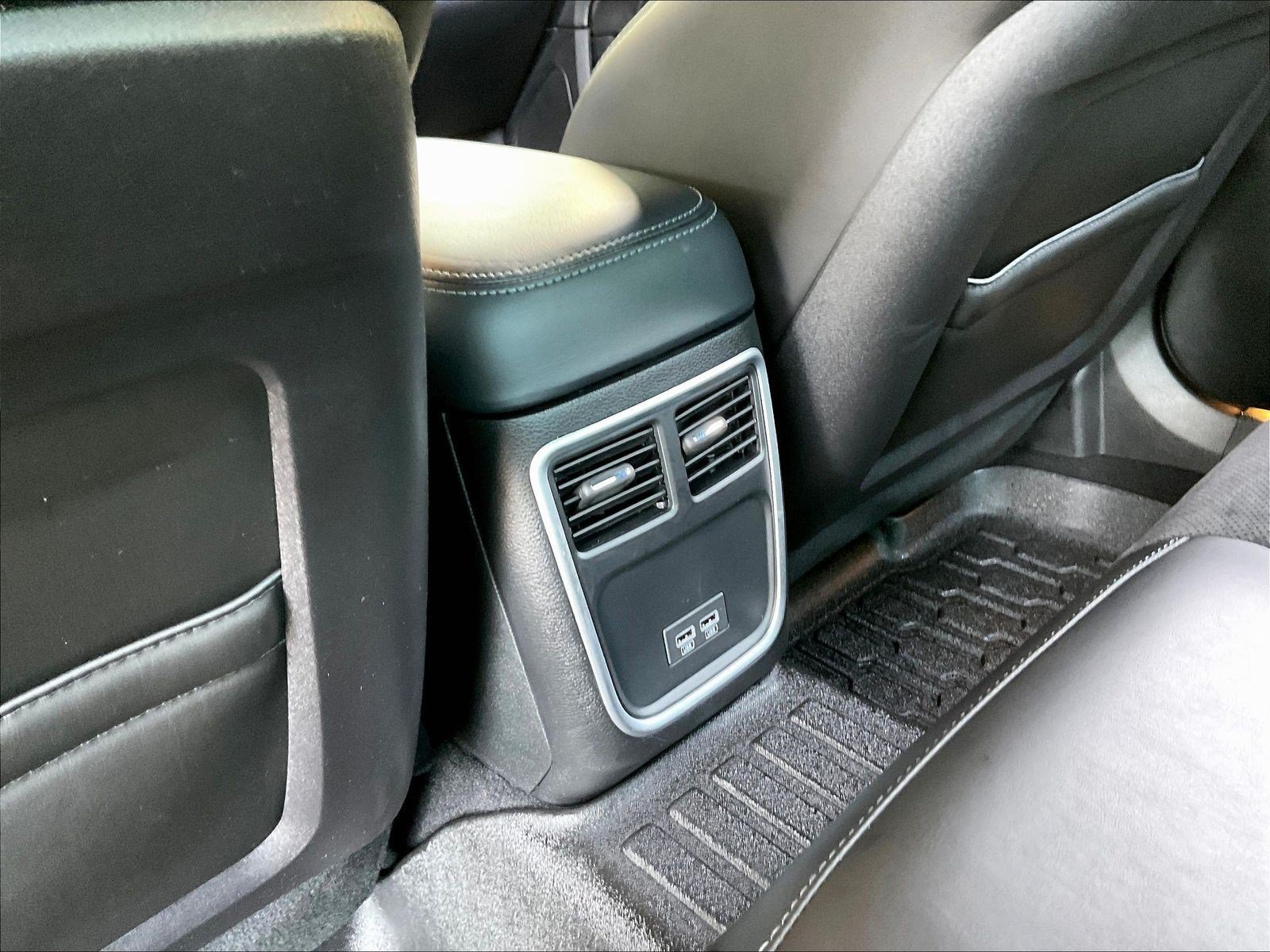 Used 2023 Dodge Charger Scat Pack RWD image 10