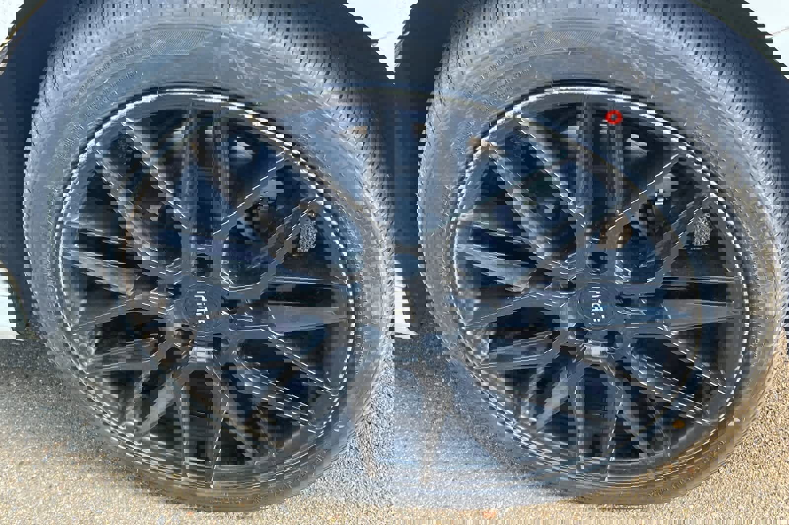 Used 2018 Toyota Camry LE FWD image 15