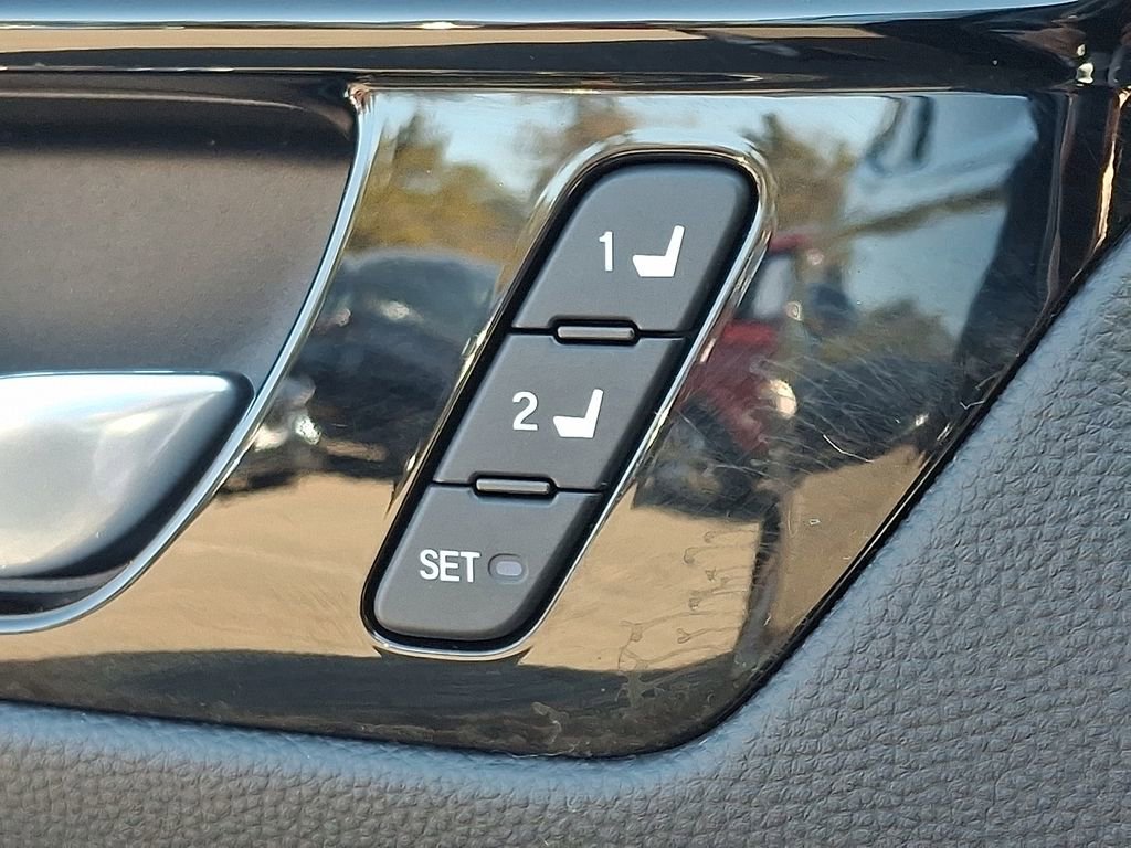 Used 2023 Honda CR-V EX-L image 26