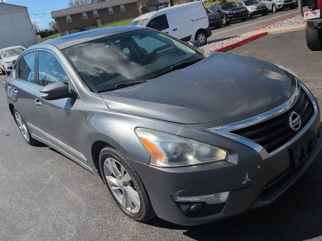 Used 2015 Nissan Altima 2.5 SV w/ Convenience Package image 2