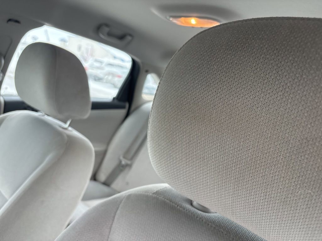 Used 2016 Chevrolet Impala LT image 12