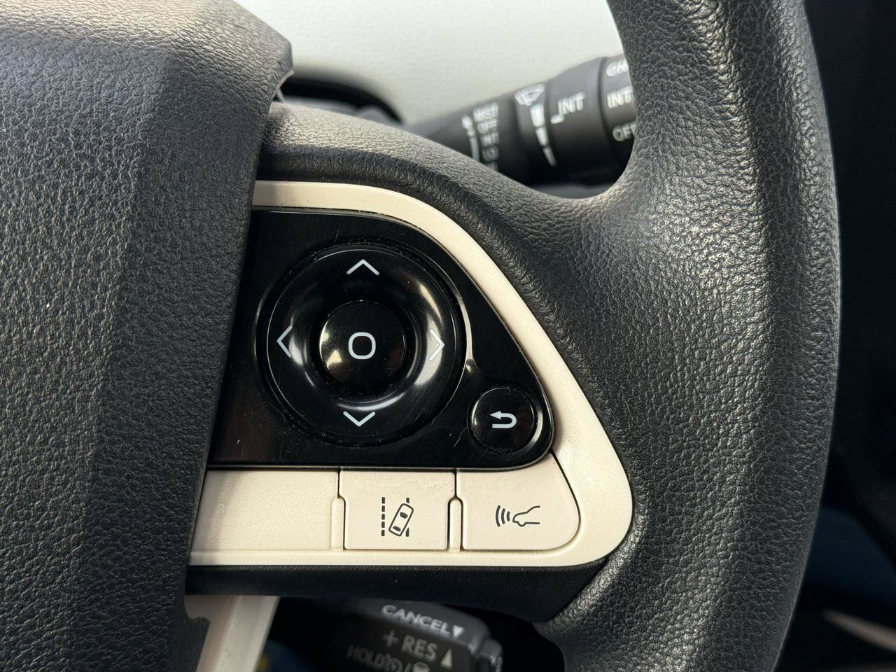 Used 2018 Toyota Prius Two w/ Prius Two Safety Plus Package image 18