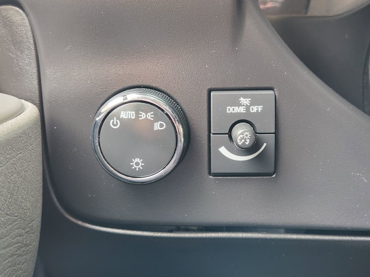 Used 2022 Chevrolet Express 3500 w/ Power Convenience Package RWD image 26