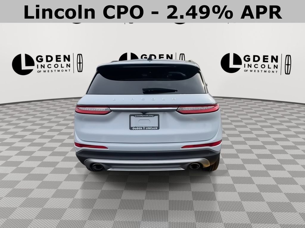 Used 2025 Lincoln Corsair Reserve w/ Rear Removable Package Tray image 7
