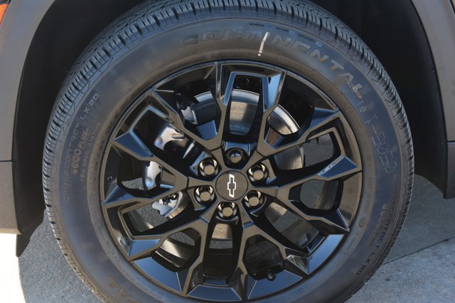 New 2026 Chevrolet Traverse LT w/ Midnight/Sport Edition image 9