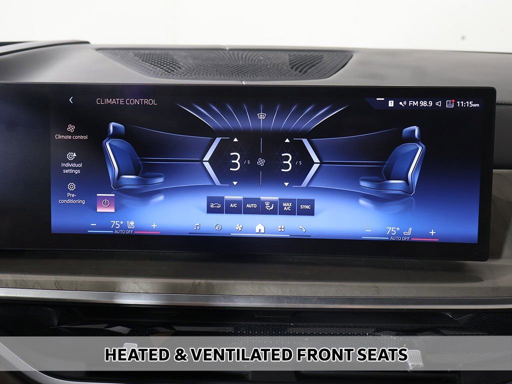 Used 2024 BMW X7 xDrive40i w/ Executive Package image 10