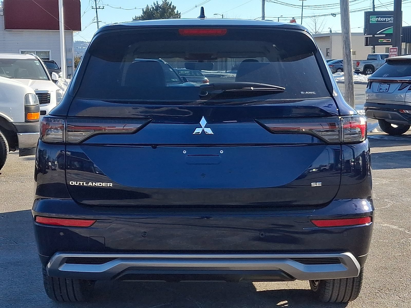 New 2026 Mitsubishi Outlander SE AWD/4WD image 6