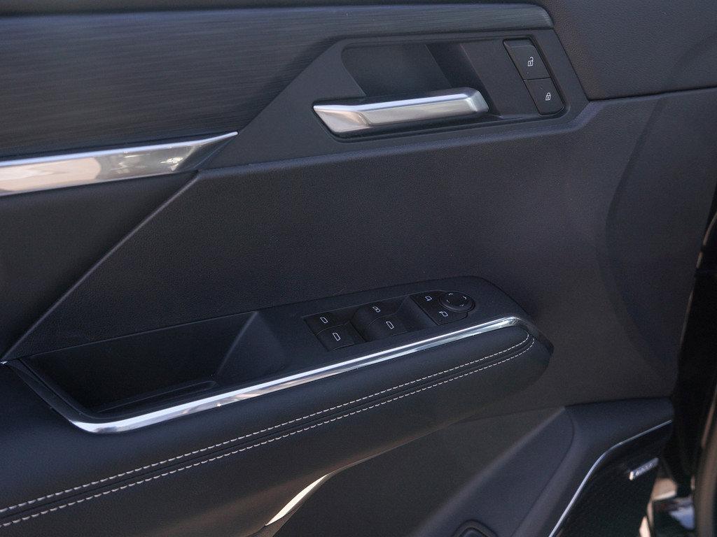 New 2026 GMC Acadia Elevation w/ Black Edition image 18