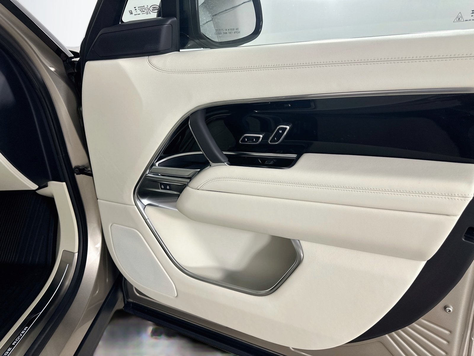 New 2027 Land Rover Range Rover SE AWD/4WD image 46