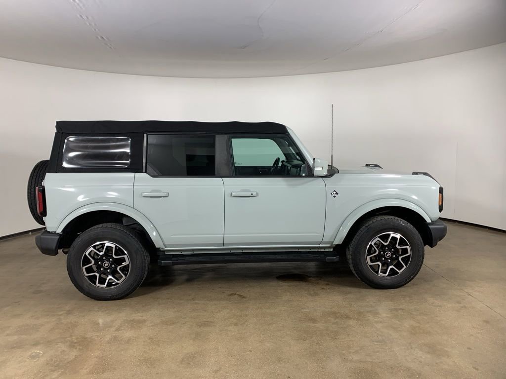 Used 2021 Ford Bronco Outer Banks image 7