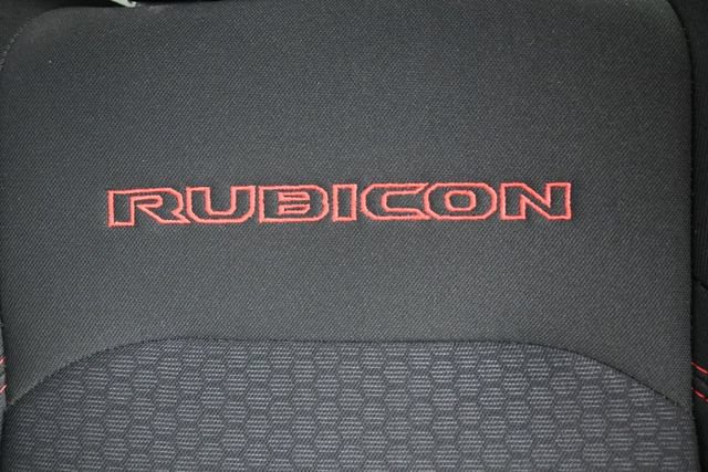 Used 2018 Jeep Wrangler Unlimited Rubicon AWD/4WD image 19