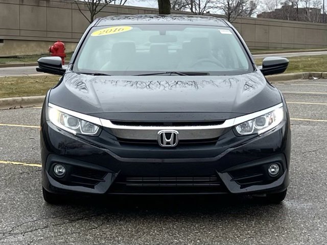 Used 2016 Honda Civic EX-T image 2