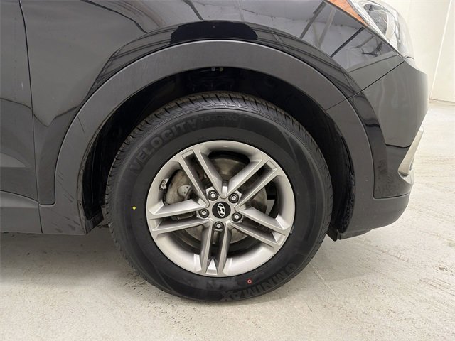 Used 2017 Hyundai Santa Fe Sport image 14