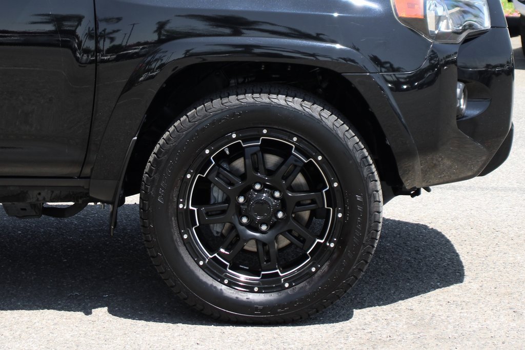 Used 2018 Toyota 4Runner SR5 Premium image 39