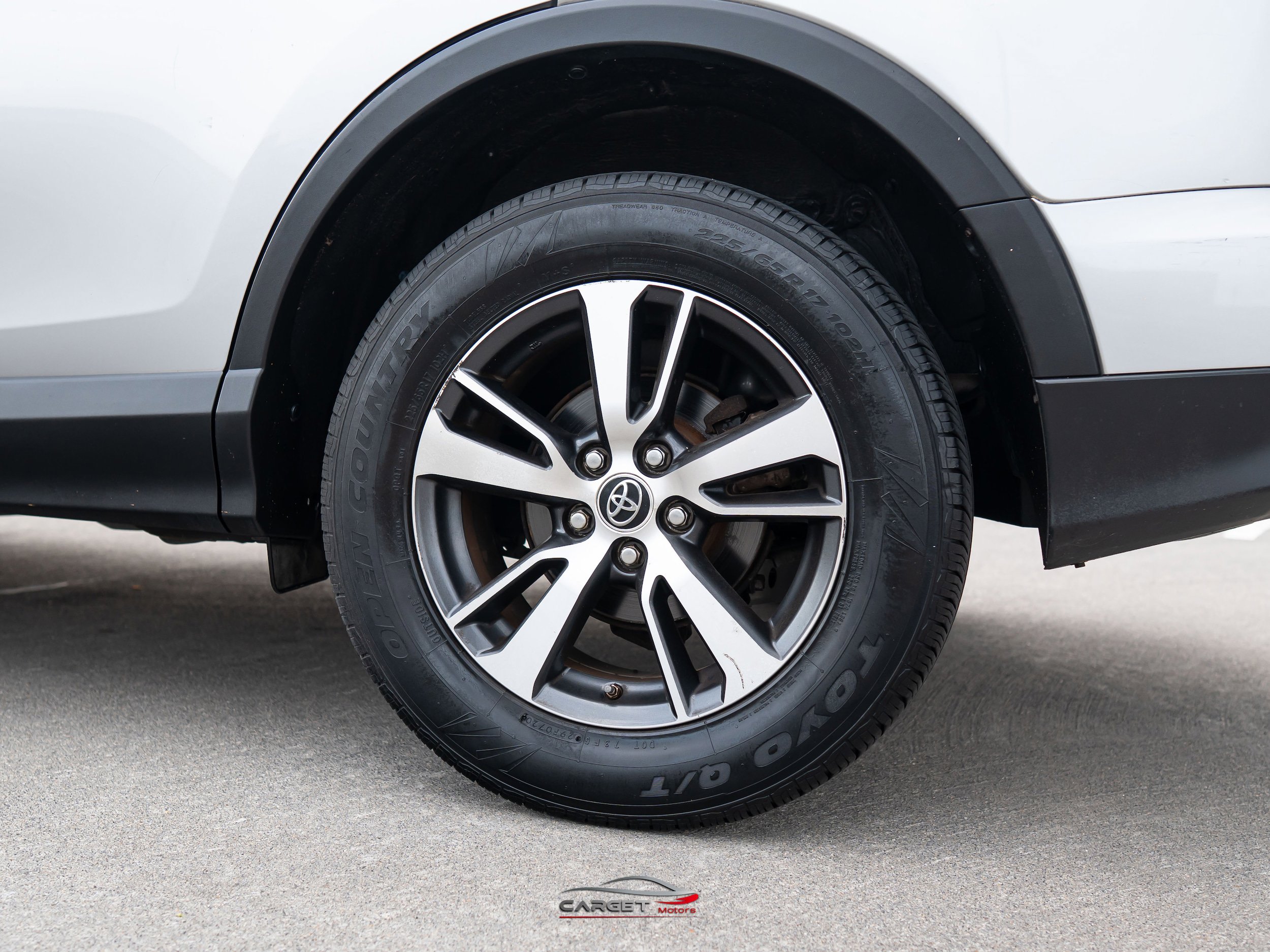 Used 2016 Toyota RAV4 XLE AWD/4WD image 11