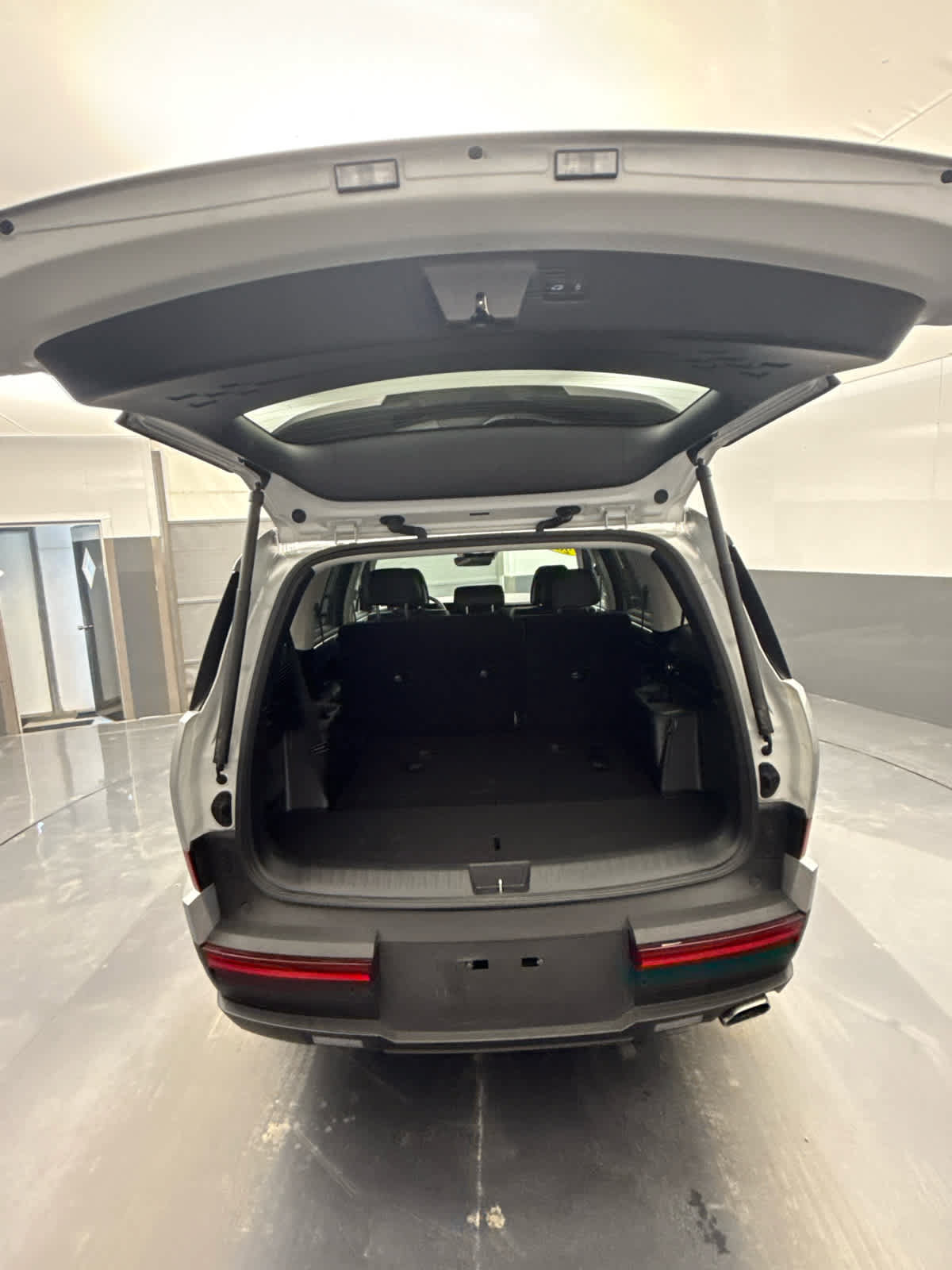 Used 2026 Hyundai Santa Fe SEL AWD/4WD image 98