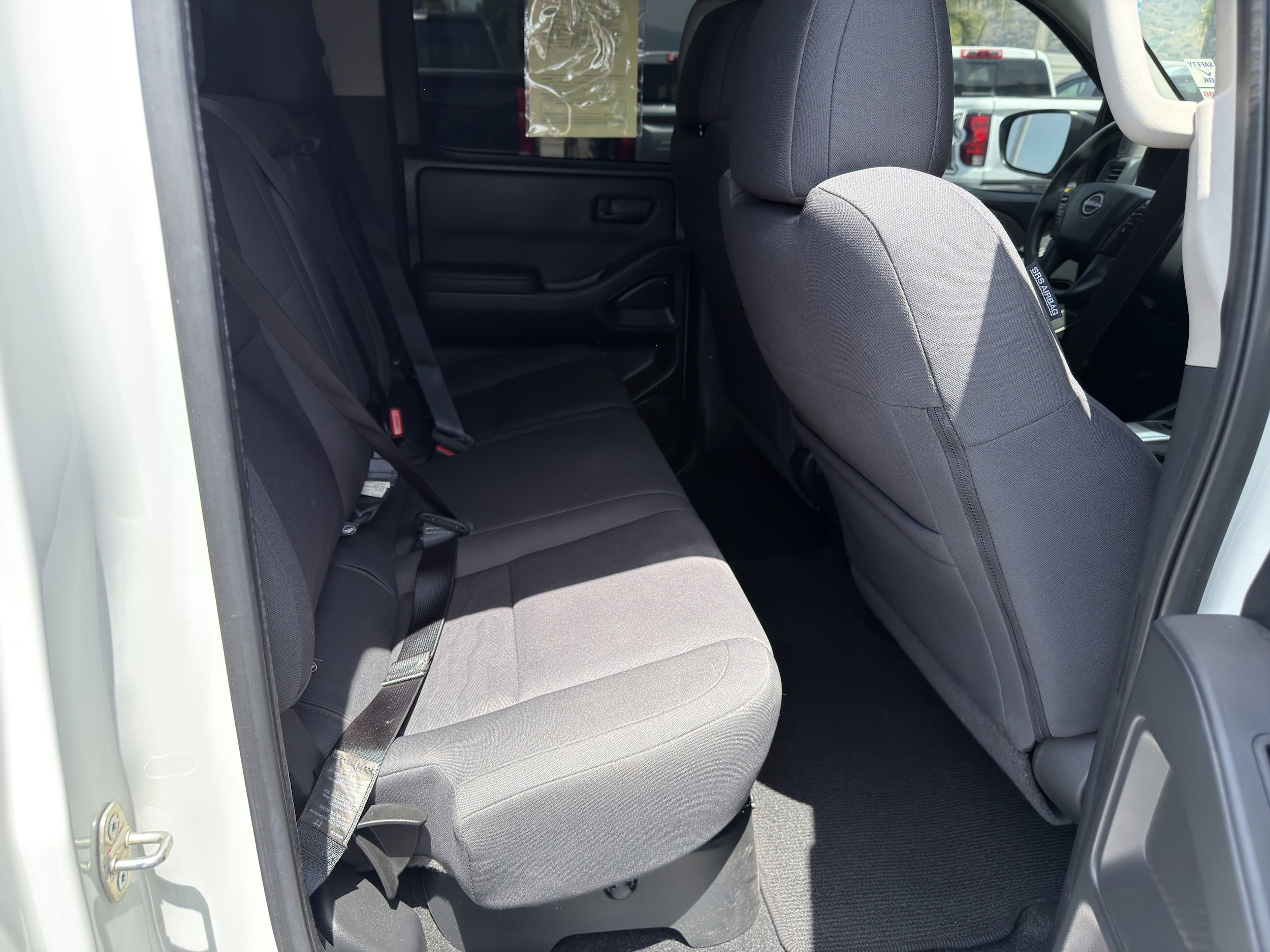 Used 2022 Nissan Frontier S w/ Technology Package AWD/4WD image 12