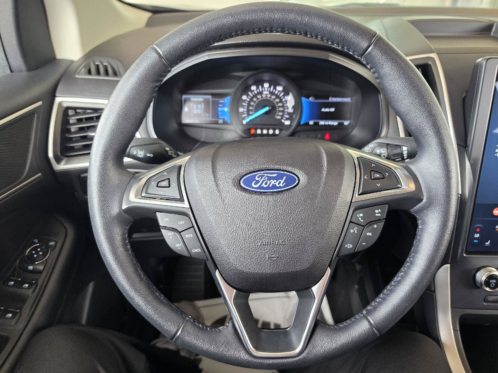 Used 2023 Ford Edge SEL AWD/4WD image 20