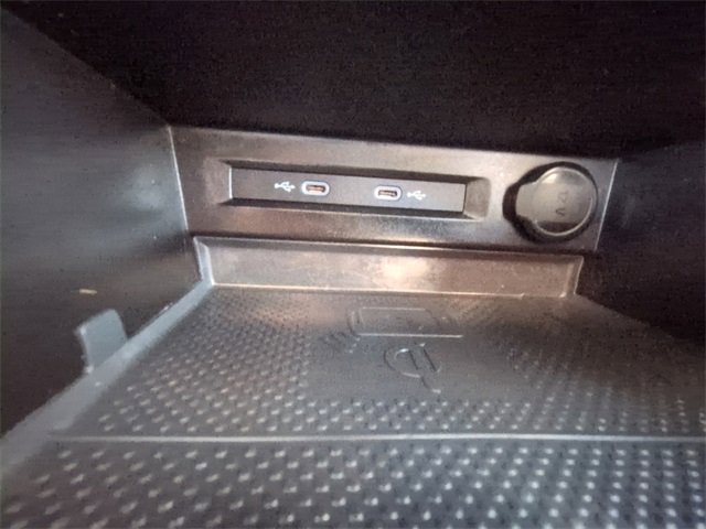 Certified 2021 Volkswagen Tiguan SEL image 23