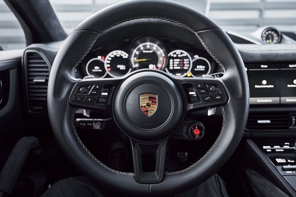 Used 2023 Porsche Cayenne Turbo GT image 61