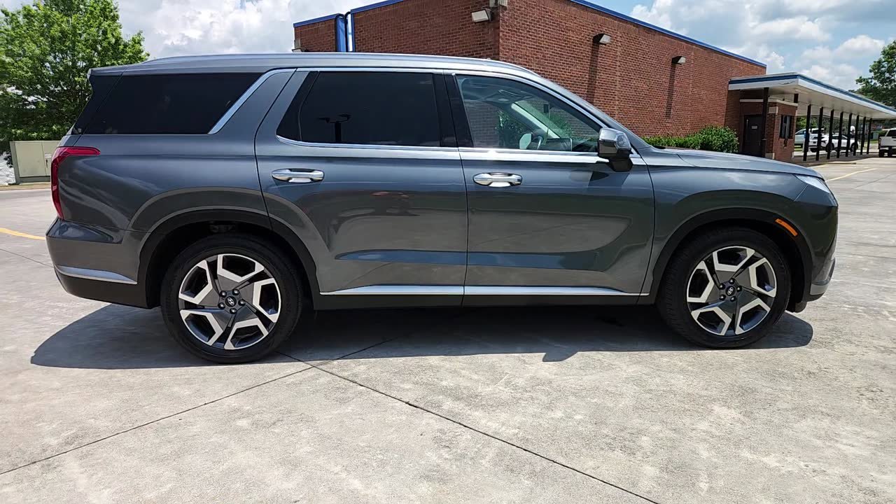Used 2024 Hyundai Palisade SEL image 9