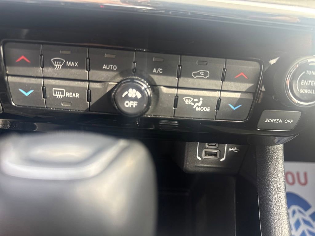 Certified 2022 Jeep Compass Limited image 21