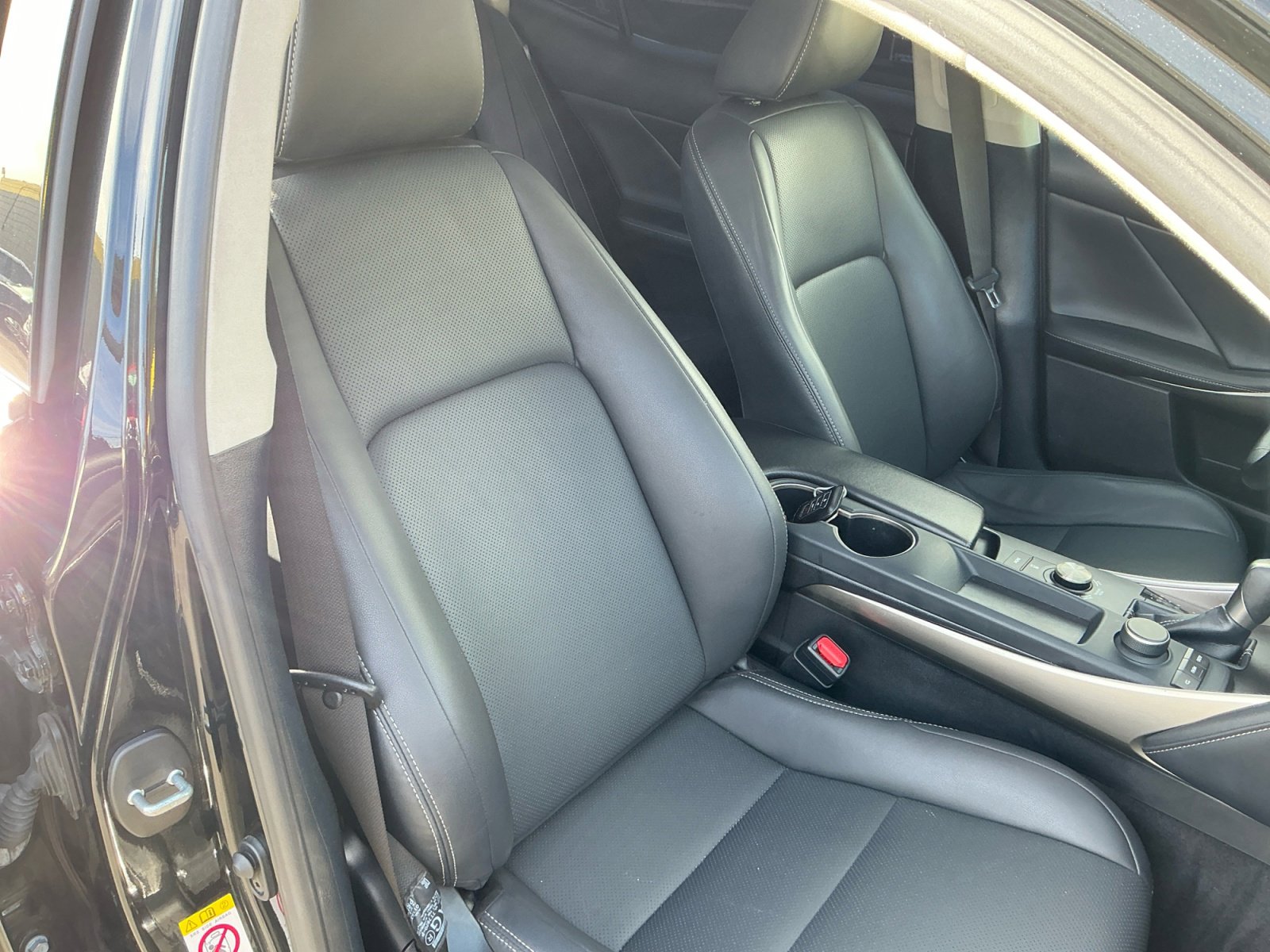 Used 2017 Lexus IS 200t RWD image 21