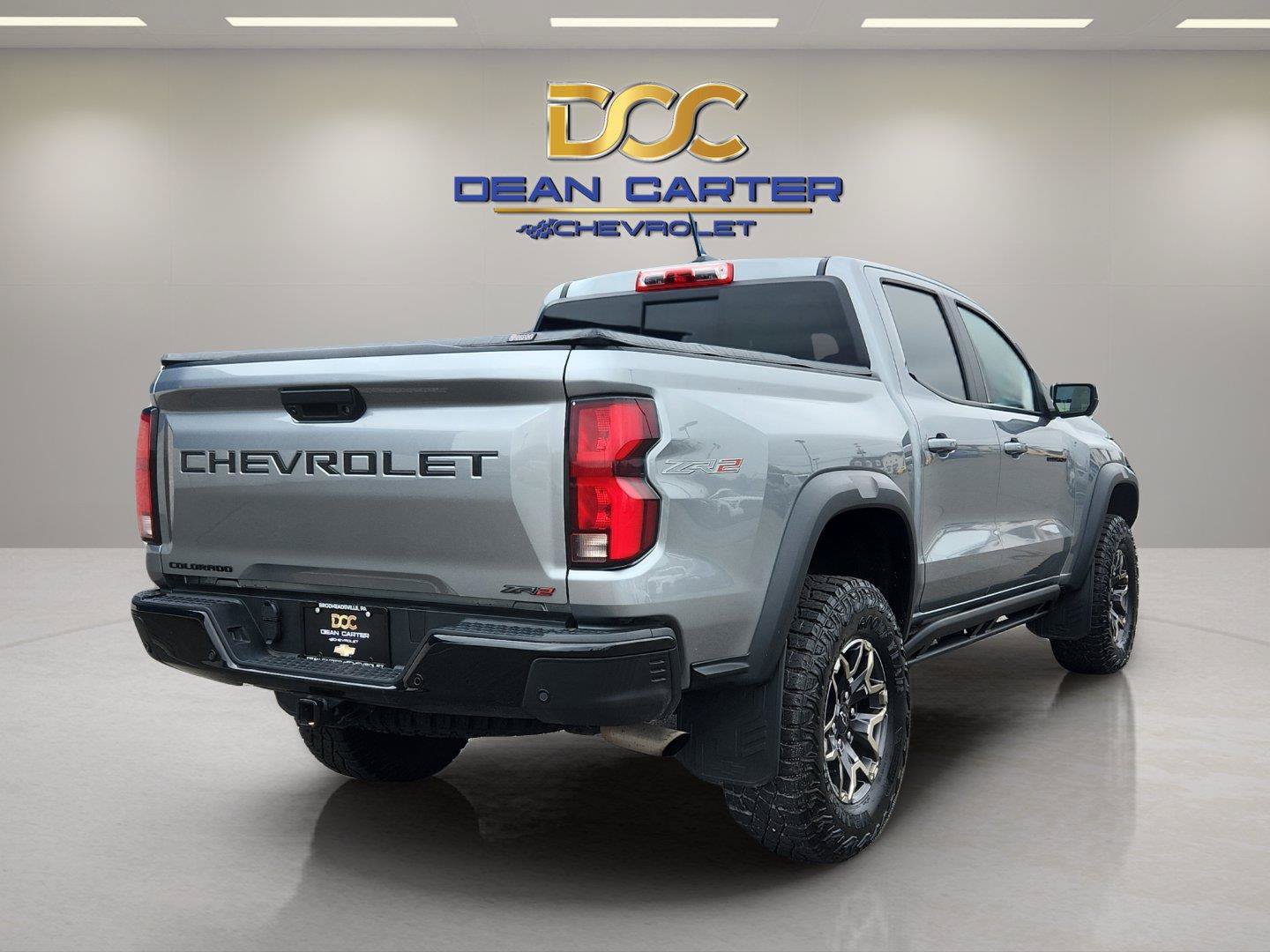 Used 2024 Chevrolet Colorado ZR2 w/ Technology Package AWD/4WD image 5