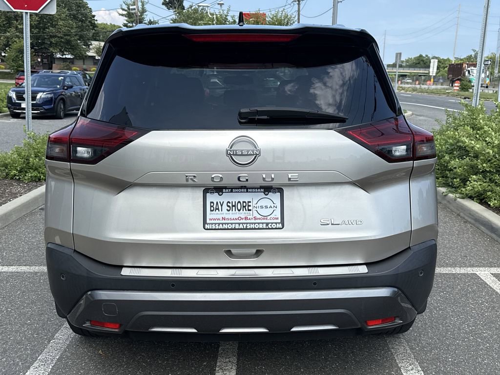 Certified 2022 Nissan Rogue SL image 5