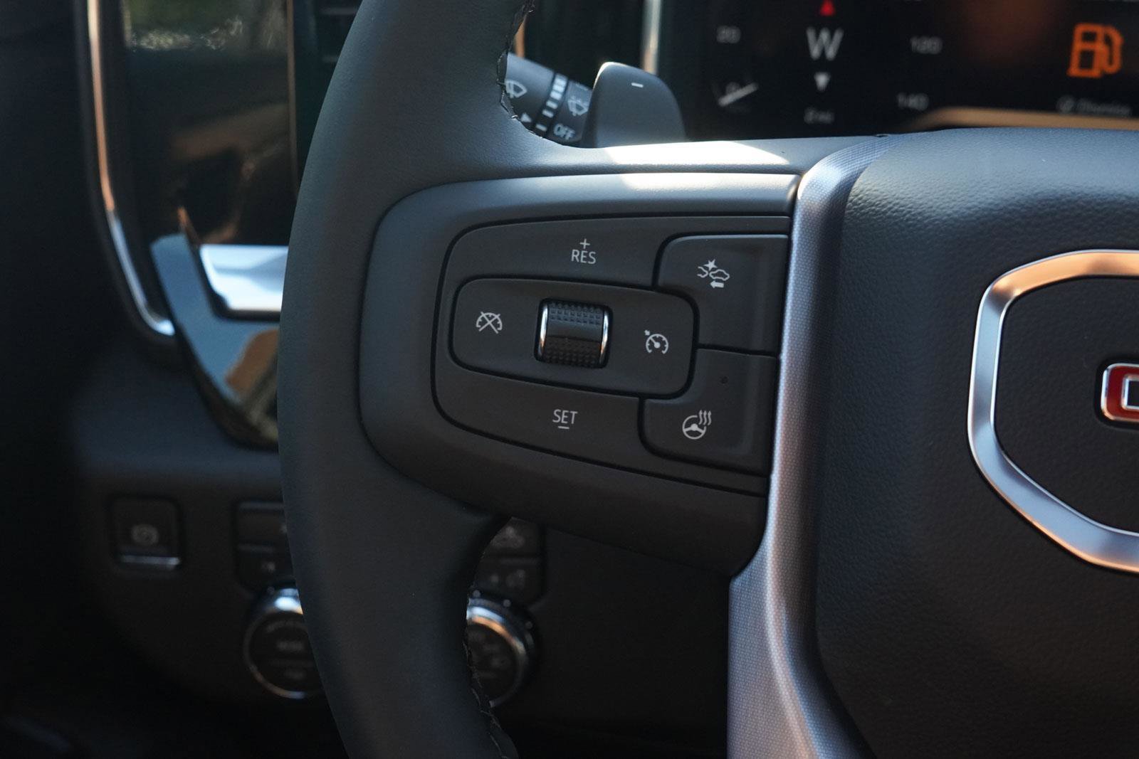 New 2026 GMC Sierra 1500 SLT w/ SLT Convenience Package image 16