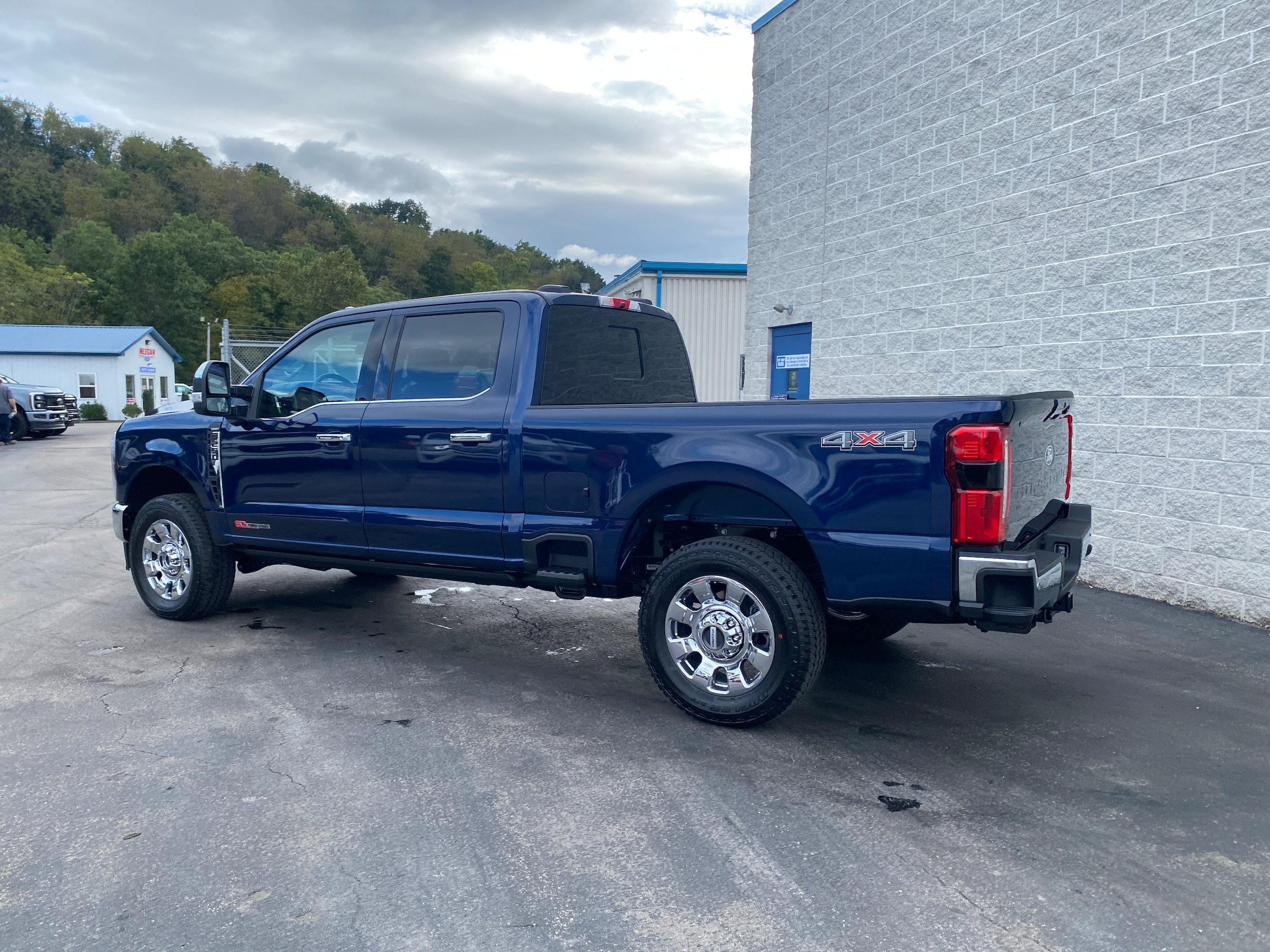 New 2027 Ford F250 Lariat w/ Lariat Ultimate Package AWD/4WD image 8