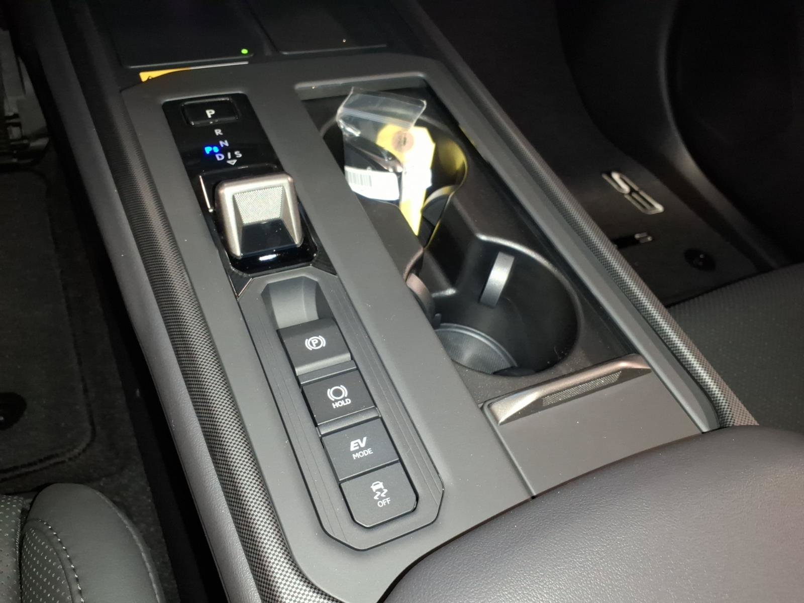 New 2026 Lexus ES 350h AWD image 7